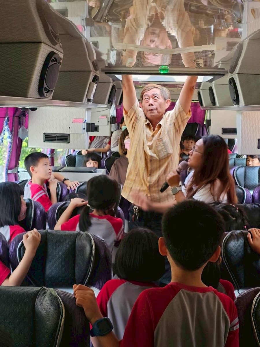 車內安全帶與乘車秩序